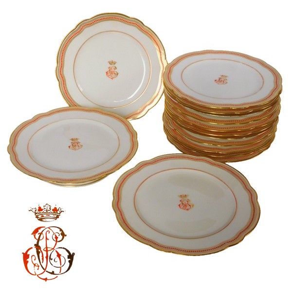 Service à dessert de marquis : 12 assiettes et 2 compotiers en porcelaine de Paris, XIXe siècle