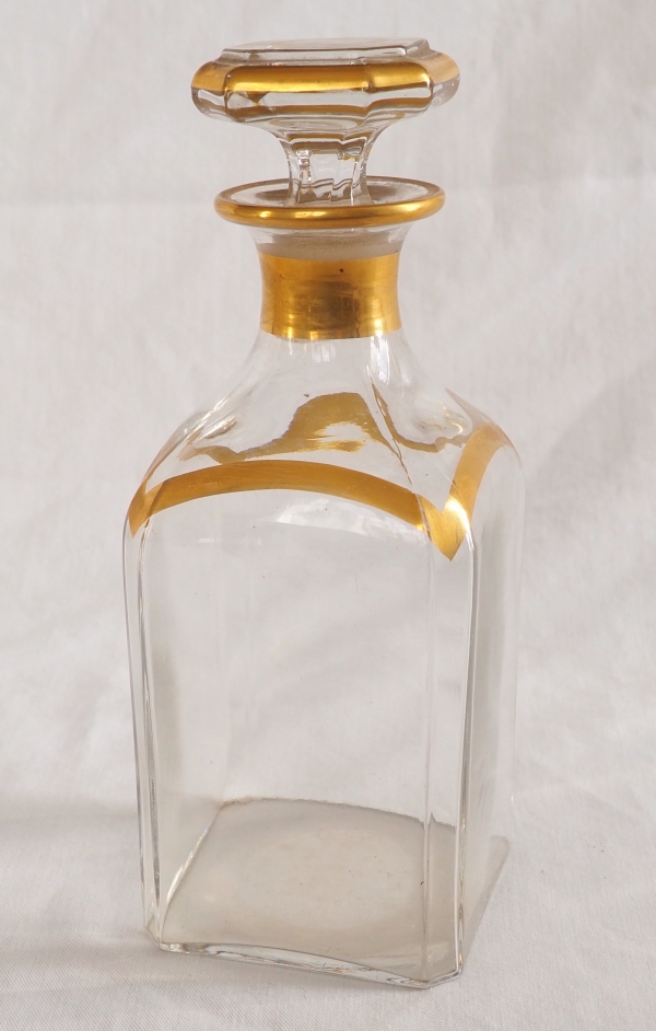 Carafe à whisky / cognac en cristal de Baccarat doré, époque fin XIXe siècle