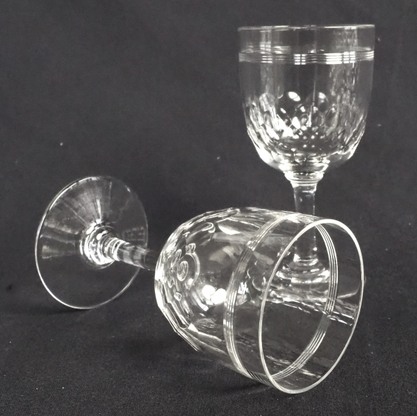 Verre à eau en cristal de Baccarat, modèle Chauny forme ballon - 14,7cm