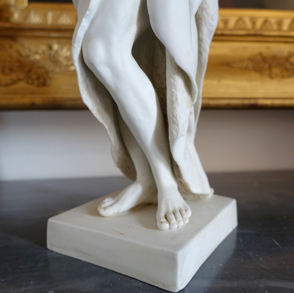 Tall biscuit statue : allegory of winter, neoclassical sculpture - 35cm