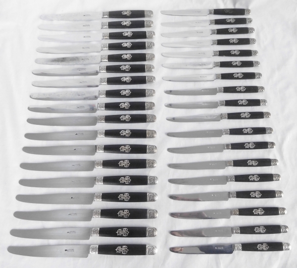 Ménagère de couteaux pour 18 personnes (36 couteaux), ébène et argent massif, Lépine à Lyon