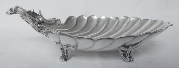 Louis XV style sterling silver bread basket, late 19th century