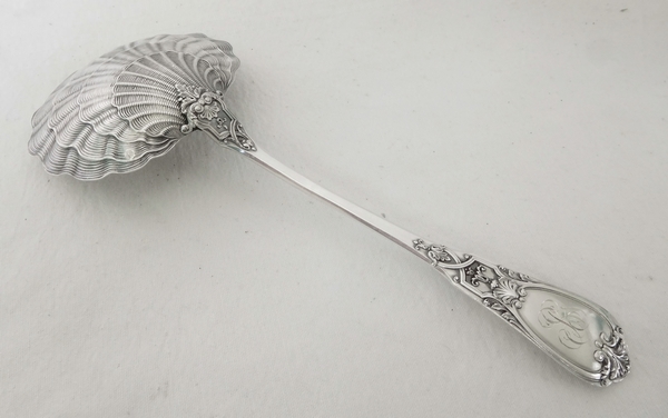 Sterling silver strawberry serving spoon, French Regency style (Louis XIV / Louis XV), Hénin & Cie