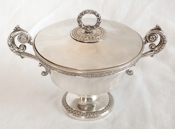 Antique French sterling silver Empire drageoir / candy box, early 19th century