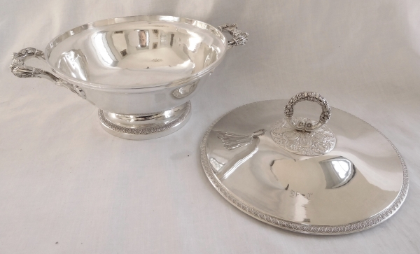 Empire style sterling silver vegetable dish, 19th century circa 1838