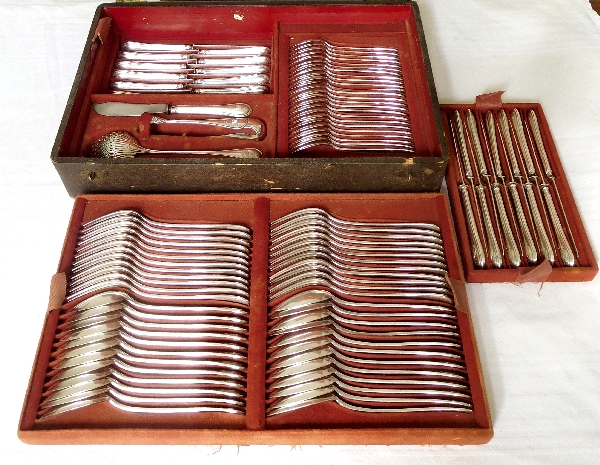 Granvigne : sterling silver flatware for 24 guests, 99 pieces