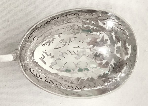 Sterling silver flatware, 108 pcs, Hénin & Fils