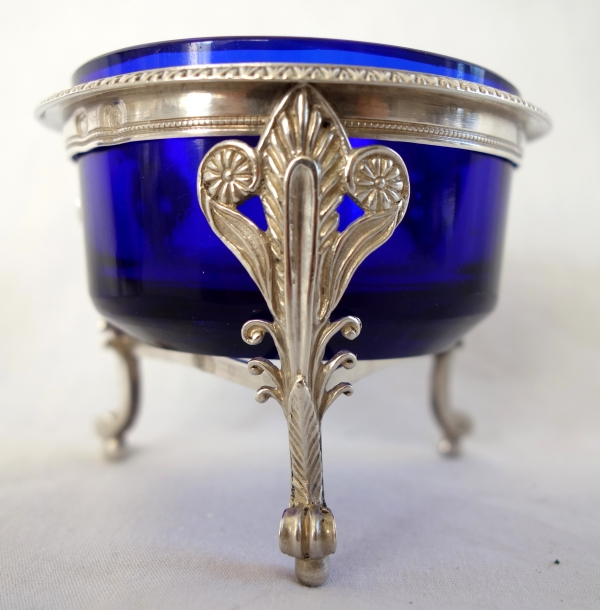 Pair of sterling silver salt cellars and their cobalt blue crystal glass - early 19th century