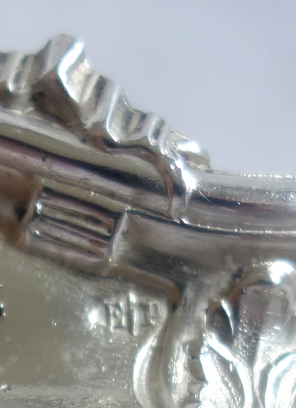 Puiforcat : paire de salières en argent massif modèle Pompadour - poinçon Minerve
