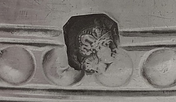 Rond de serviette en argent massif de style Louis XVI, monogramme FG, poinçon Minerve
