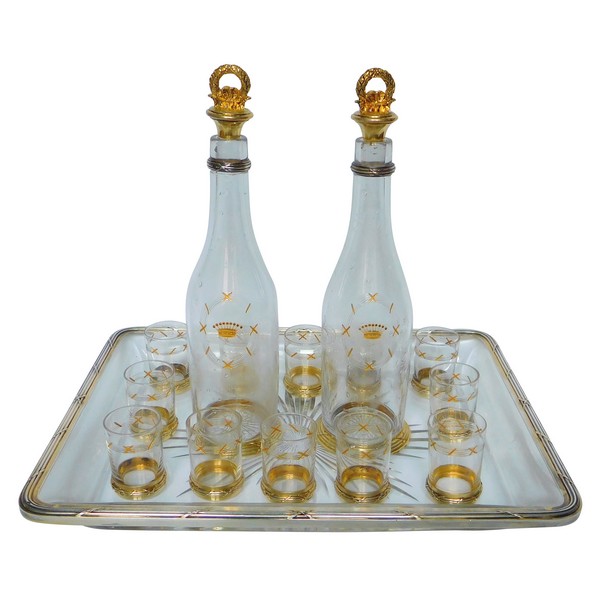 Service à liqueur à couronne de comte en cristal de Baccarat et vermeil, poinçon Minerve - fin XIXe siècle