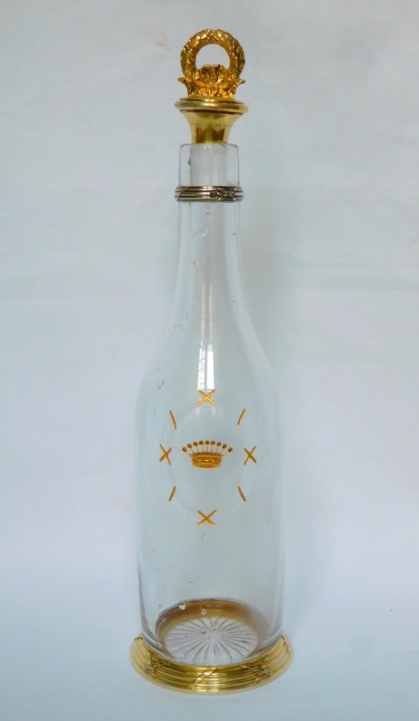 Service à liqueur à couronne de comte en cristal de Baccarat et vermeil, poinçon Minerve - fin XIXe siècle