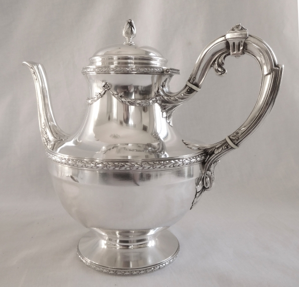 Sterling silver Louis XVI style teapot - 782g - silversmith Doutre-Roussel