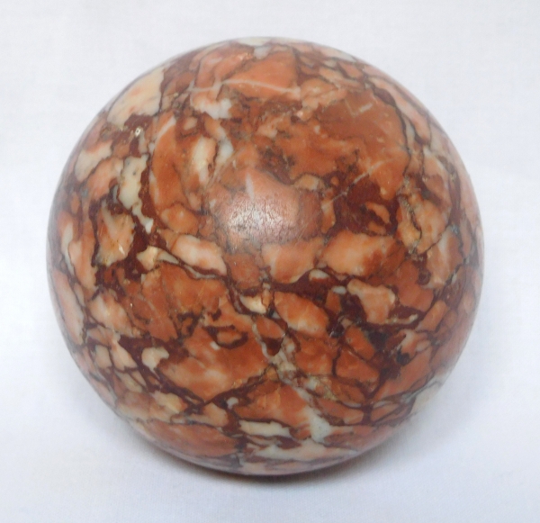 Souvenir du Grand Tour : 3 boules en marbre décoratives d'époque XIXe