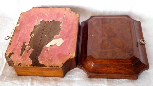 Louis XV violet wood marquetry wig box, mid 18th century circa 1740