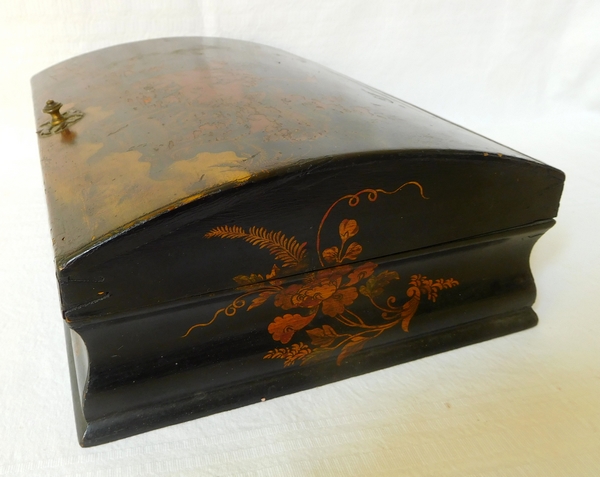 Boîte à perruque d'époque Louis XV en vernis Martin - décor de chinoiseries