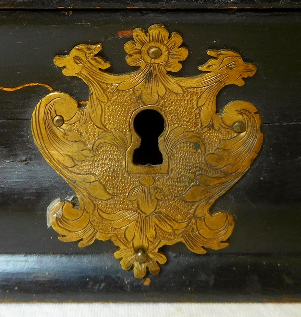 Boîte à perruque d'époque Louis XV en vernis Martin - décor de chinoiseries