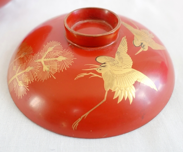 Bol à riz, boîte en laque rouge et or du Japon - époque Meiji XIXe siècle