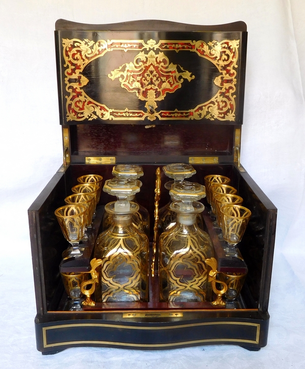 Boulle marquetry liquor cellar, 4 bottles and 16 glasses, Napoleon III period - mid-19th century