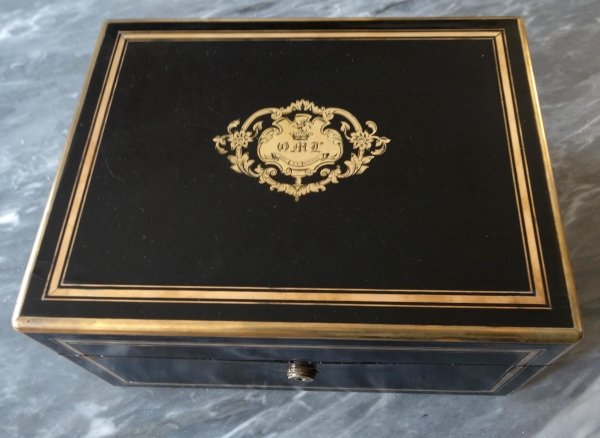 Grand coffret / cassette à bijoux en ébène - couronne de Comte - époque XIXe siècle vers 1850