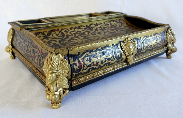 Grand encrier Napoléon III de style Louis XIV, nécessaire de bureau en marqueterie Boulle