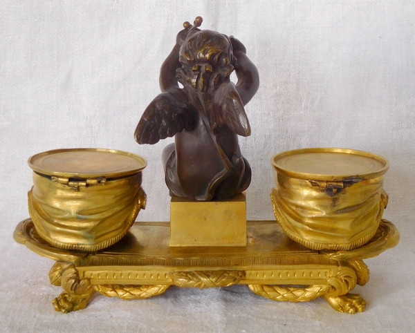 Louis XVI style ormolu and patinated bronze inkwell - putto playing drums