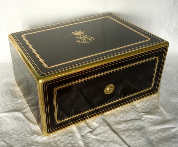 Ebony and brass jewelry box, crown of Marquis, 19th century
