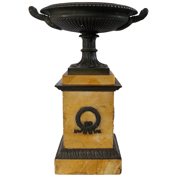 Grande coupe Tazza en bronze patiné et marbre jaune de Sienne - style Empire d'époque Charles X