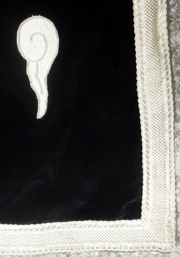 5 pieces velvet silk and silver thread funeral linen, 19th century