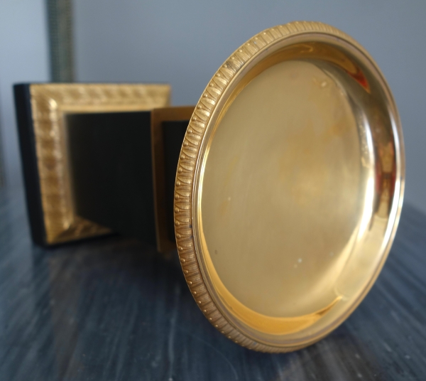 Pair of patinated bronze and ormolu cassolettes - Restauration period