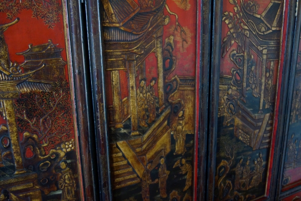 Ecran ou paravent 4 feuilles en laque rouge et or - Chine, époque XIXe siècle