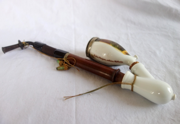 Pipe à couvercle en porcelaine Allemande - Bavière, XIXe siècle