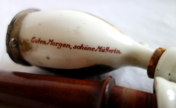 Pipe à couvercle en porcelaine Allemande - Bavière, XIXe siècle