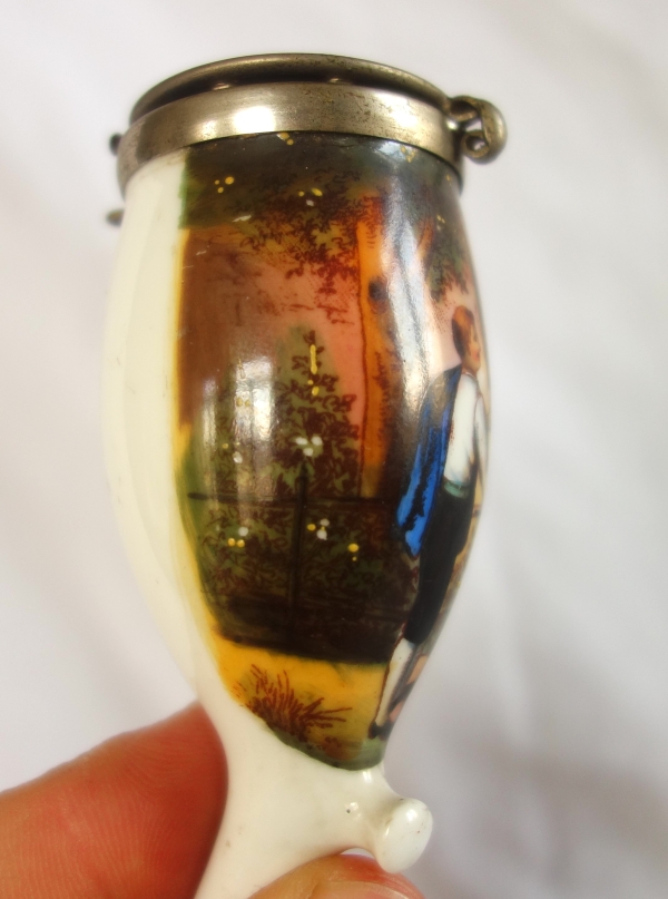Pipe à couvercle en porcelaine Allemande - Bavière, XIXe siècle