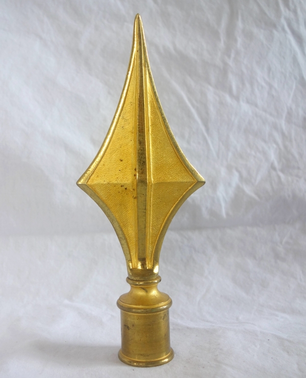 Pointe de hampe de drapeau bannière en bronze ciselé et doré - République Française