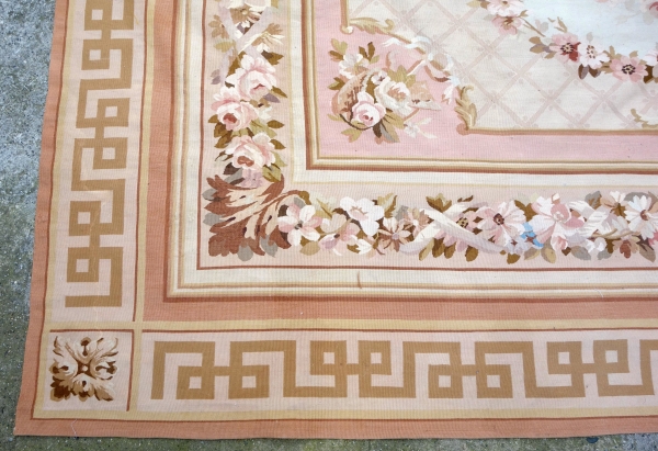 Grand tapis d'Aubusson de style Louis XVI, époque Napoléon III - 342cm x 250cm