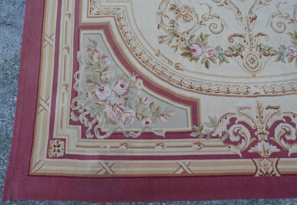 Grand tapis d'Aubusson de style Louis XVI Napoléon III - 308cm x 239cm