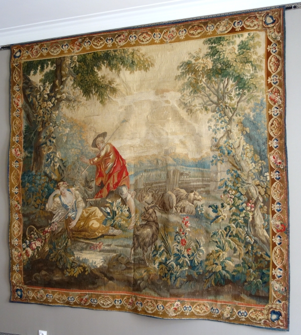 Tapisserie d'Aubusson polychrome, laine & soie, scène galante, milieu XVIIIe siècle - 248cm x 256cm
