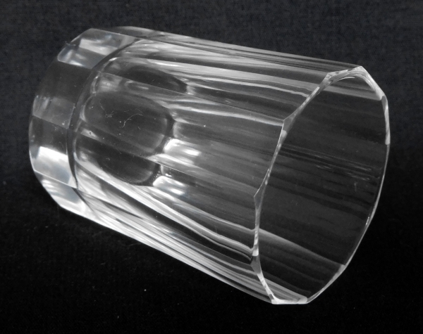 6 gobelets / verres à liqueur, cristal de Baccarat d'époque fin XIX siècle (proche modèle Malmaison)