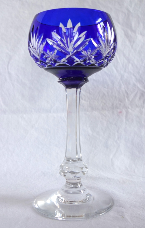 6 verres à vin du Rhin / roemers en cristal de St Louis, modèle Massenet overlay bleu cobalt