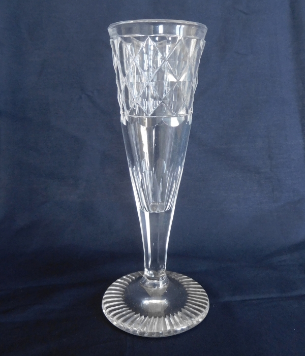 Set of 8 cut crystal champagne flutes, Le Creusot - early 19th century production