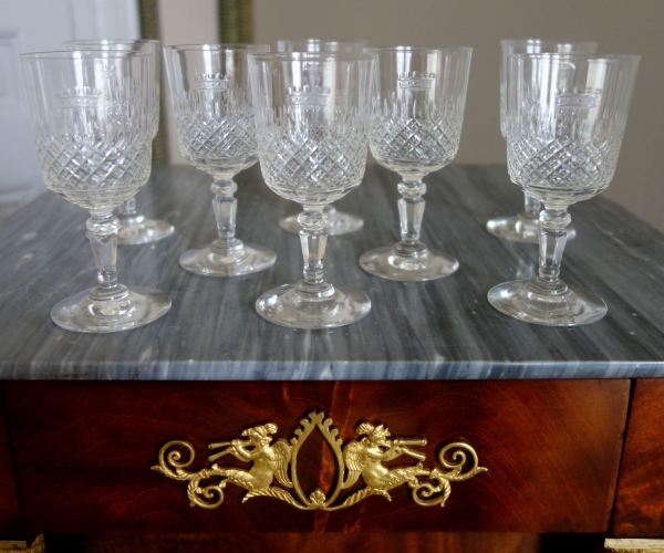Service à porto en cristal de Baccarat taillé, couronne de Baron