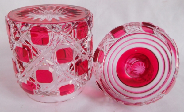 Baccarat crystal sugar pot / powder box, Diamants Pierreries pattern, pink overlay crystal