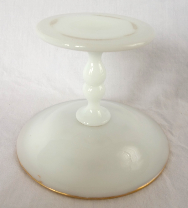 Baccarat crystal ring holder, white opaline enhanced with fine gold - 19th century