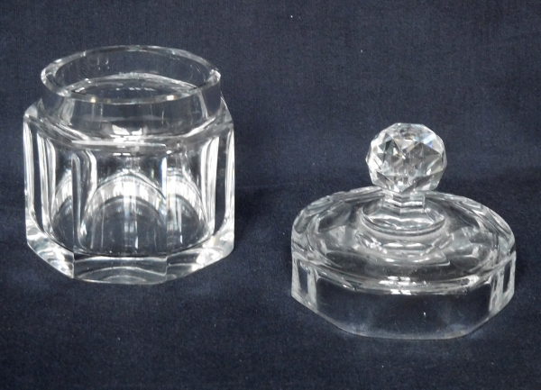 Boîte à poudre en cristal de Baccarat modèle Malmaison