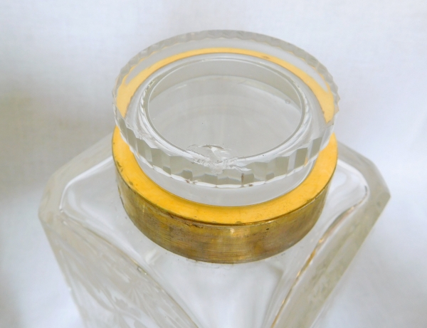 Boîte à thé en cristal de Baccarat gravé, argent massif et vermeil, étiquette papier