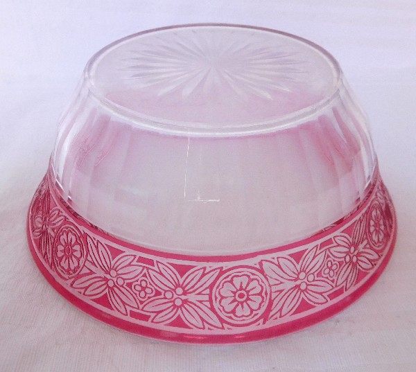 Baccarat pink overlay crystal bowl, Empire pattern
