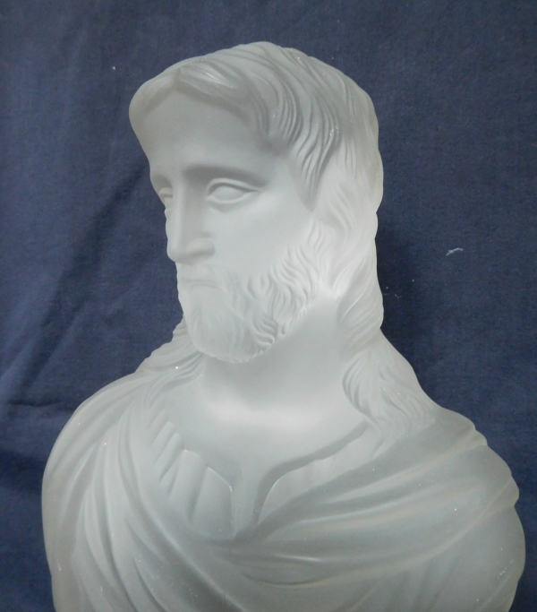 Baccarat crystal bust of the Christ, signed, 19th century production