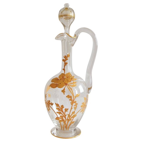 Carafe aiguière en cristal de Baccarat doré et émaillé anémone, époque Art Nouveau - 29cm