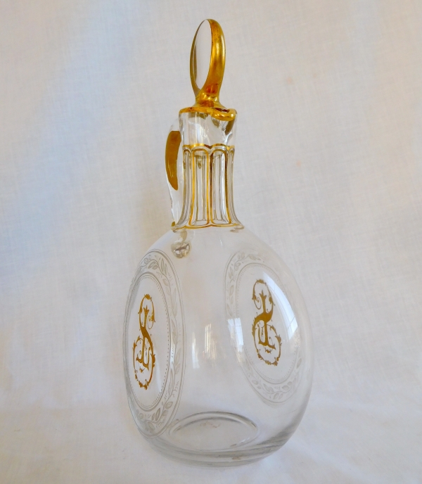 Luxurious Baccarat crystal whiskey bottle, SL monogram enhanced with fine gold circa 1890